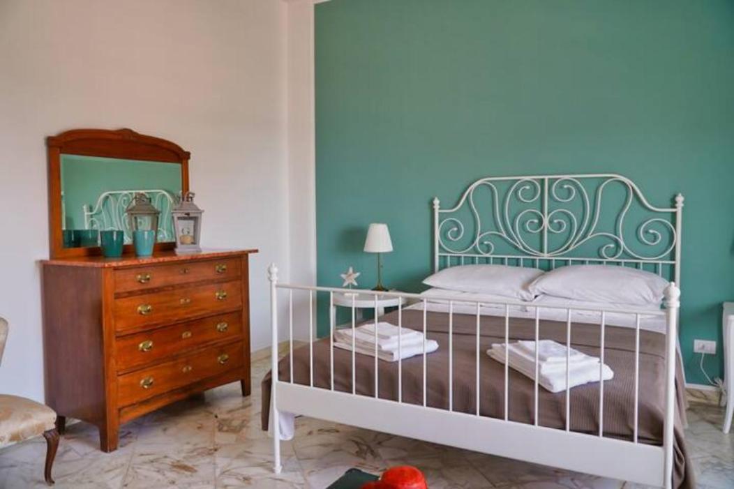 Casa Levante مونوبولي المظهر الخارجي الصورة